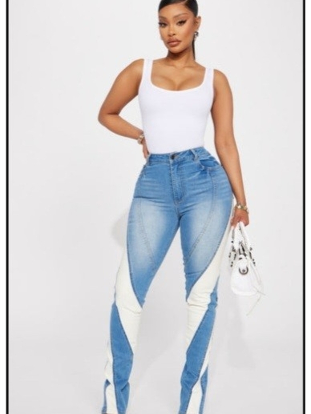 Fashion Nova Stepping Up Split Hem Skinny Jeans - Medium Wash